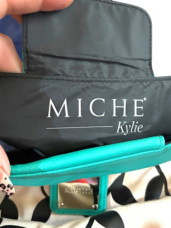Miche Crossbody with insert and strap or overlay with current handbag - Picture 11 of 14